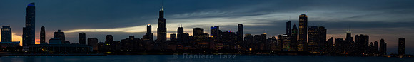 Chicago Downtown, Panorama at dusk
