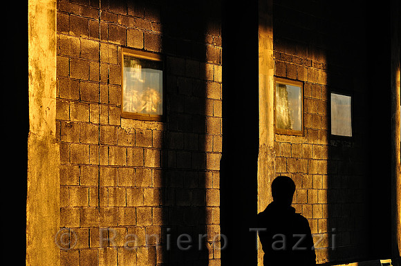 The human shadow - Meatpacking District, Highline Park: Homage to Jay Maisel - Manhattan, New York, Usa