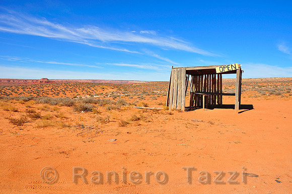 Navajo souvenir street-shop on US Route 163 - Monument Valley, Utah, Usa