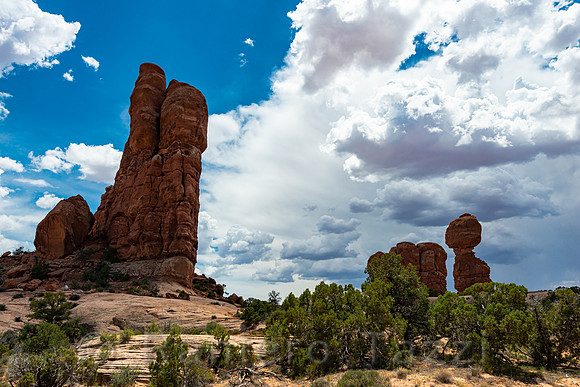 Balanced Rock, Arches National Park, Utah
