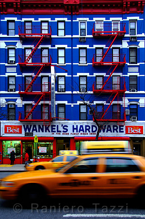 East 88th and 3rd Avenue - New York, Usa