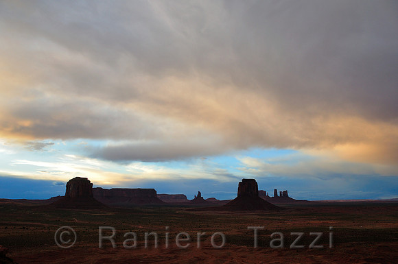 Buttes with clouds in the Monument Valley, Arizona-Utah