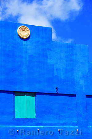 Blue Home in Key West: Homage to Pete Turner - Florida, Usa