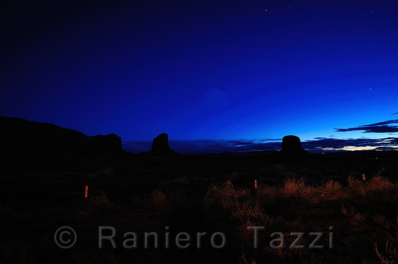 Monument Valley at dusk, Arizona-Utah